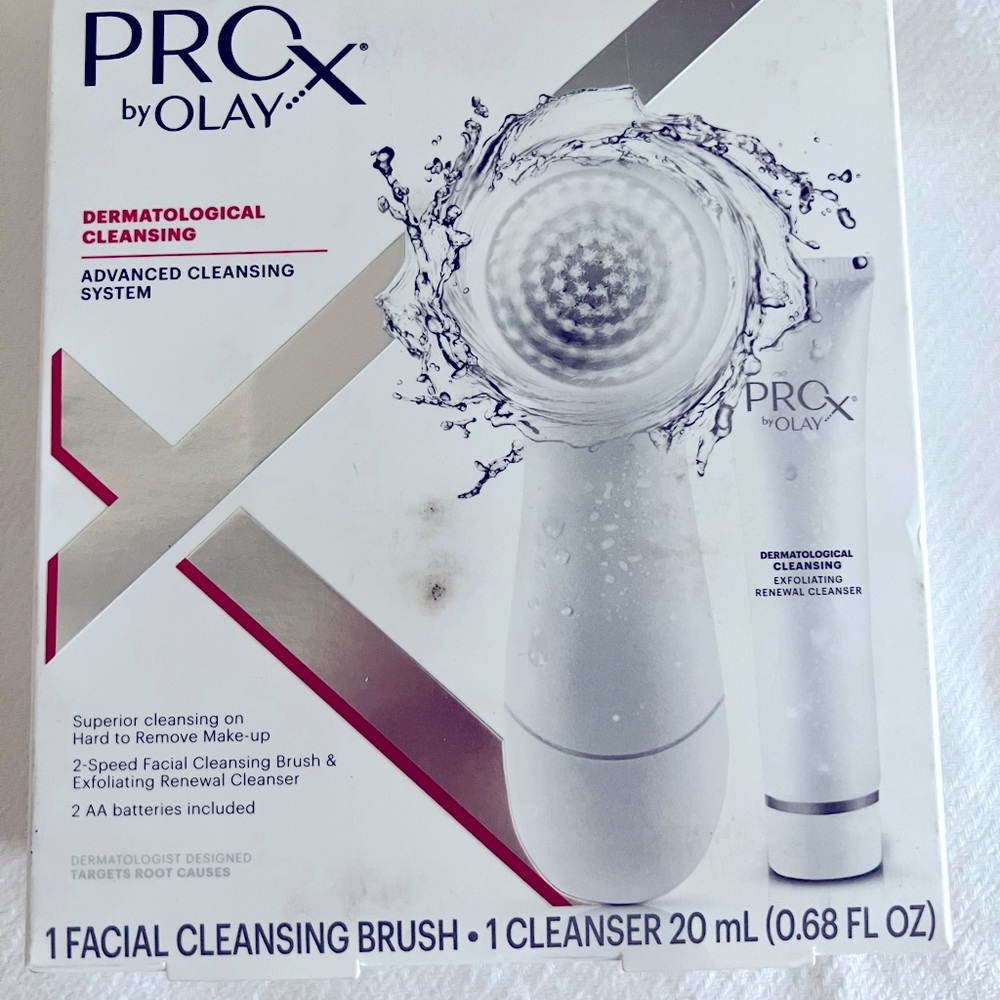 Olay Pro-X Advanced Cleansing System Kit New with Box